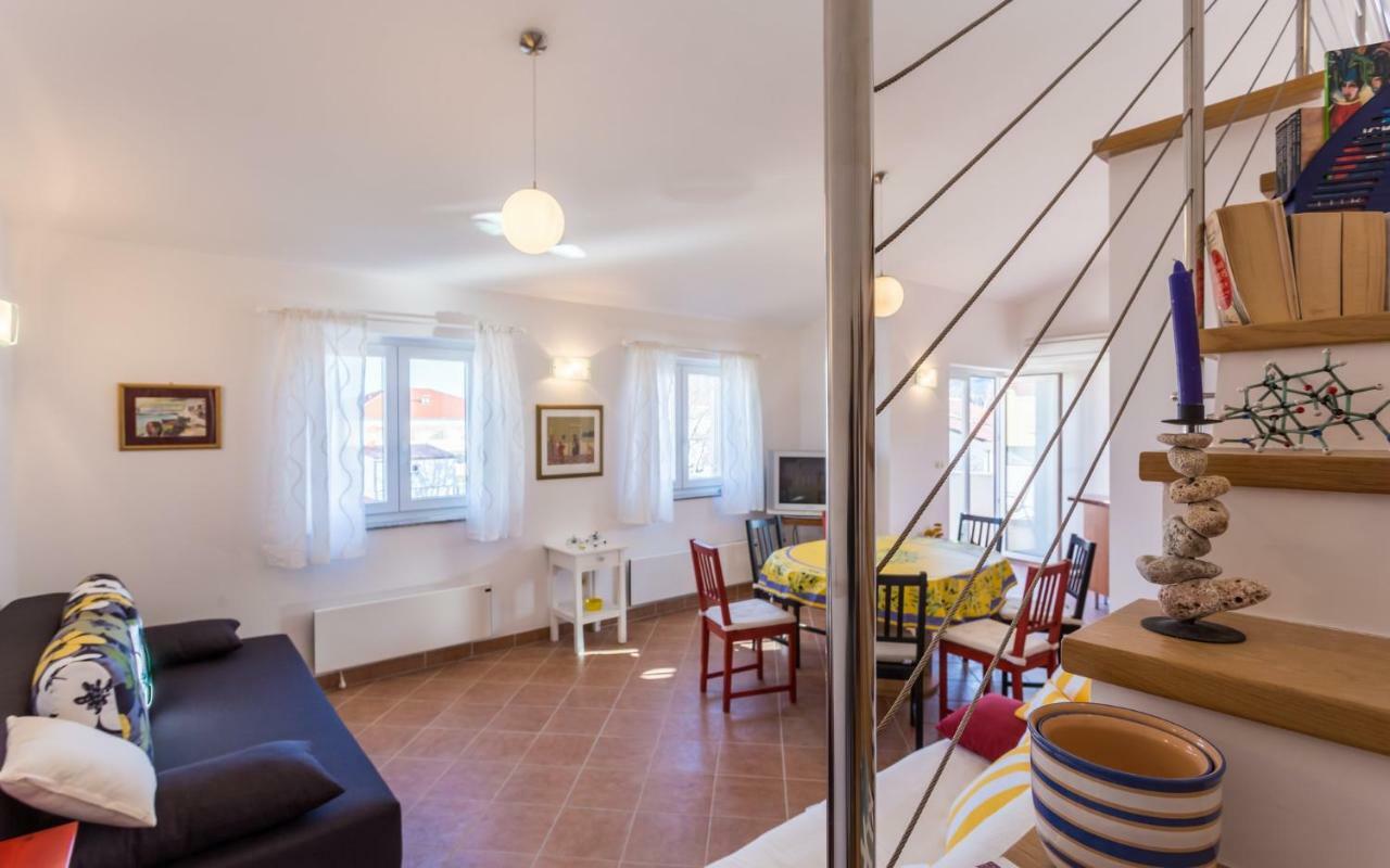 Tinka Appartement Baška Buitenkant foto