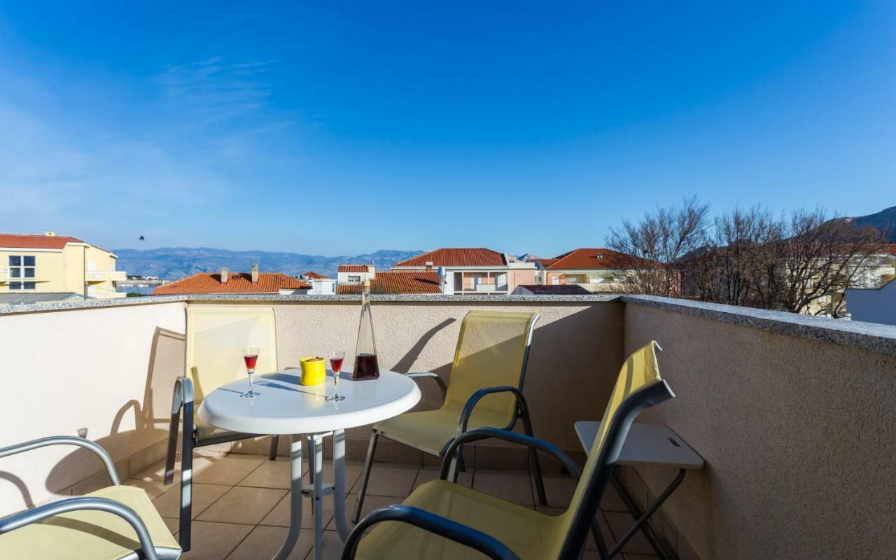 Tinka Appartement Baška Buitenkant foto