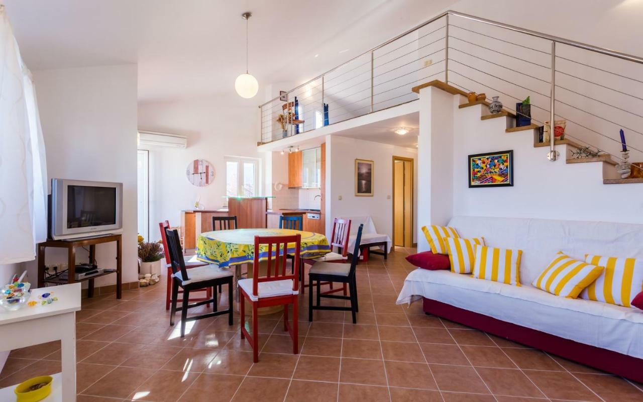 Tinka Appartement Baška Buitenkant foto